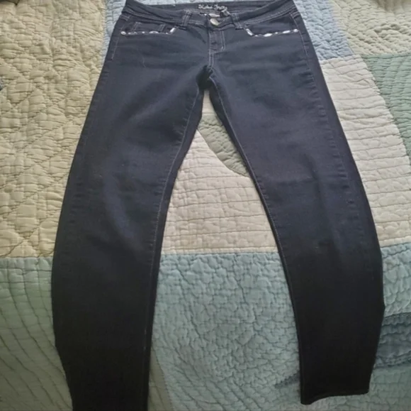 NWOT Black Skinny Jeans With Bling - Picture 4 of 4